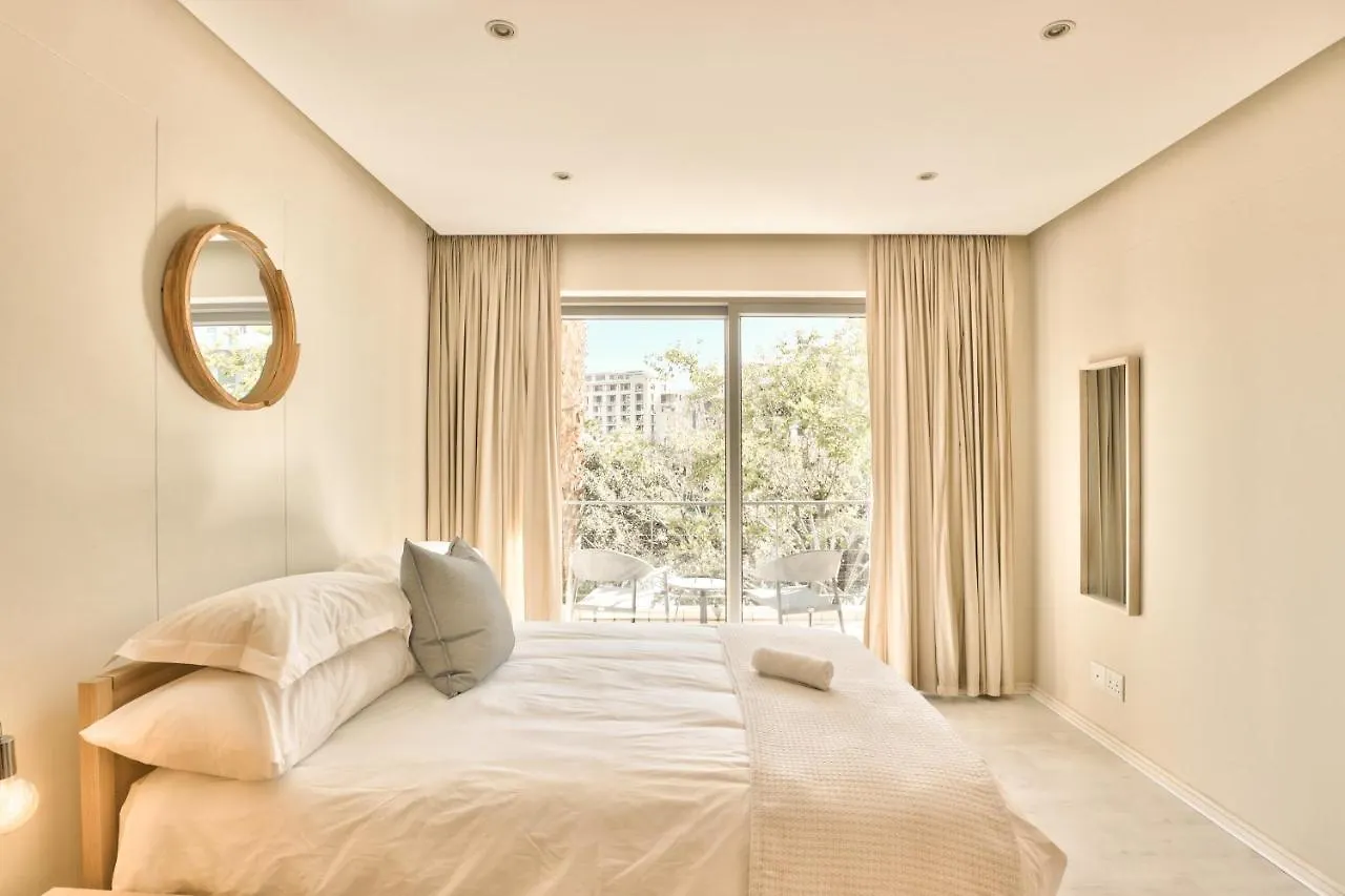 Elegant V&A Waterfront Canal Apartment Κέιπ Τάουν