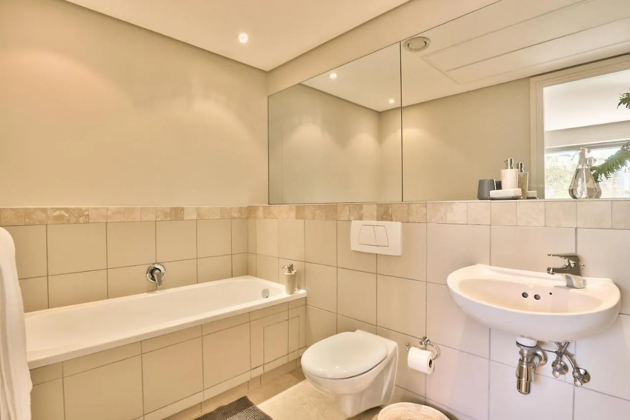 Elegant V&A Waterfront Canal Apartment Κέιπ Τάουν 0*,  Νότια Αφρική