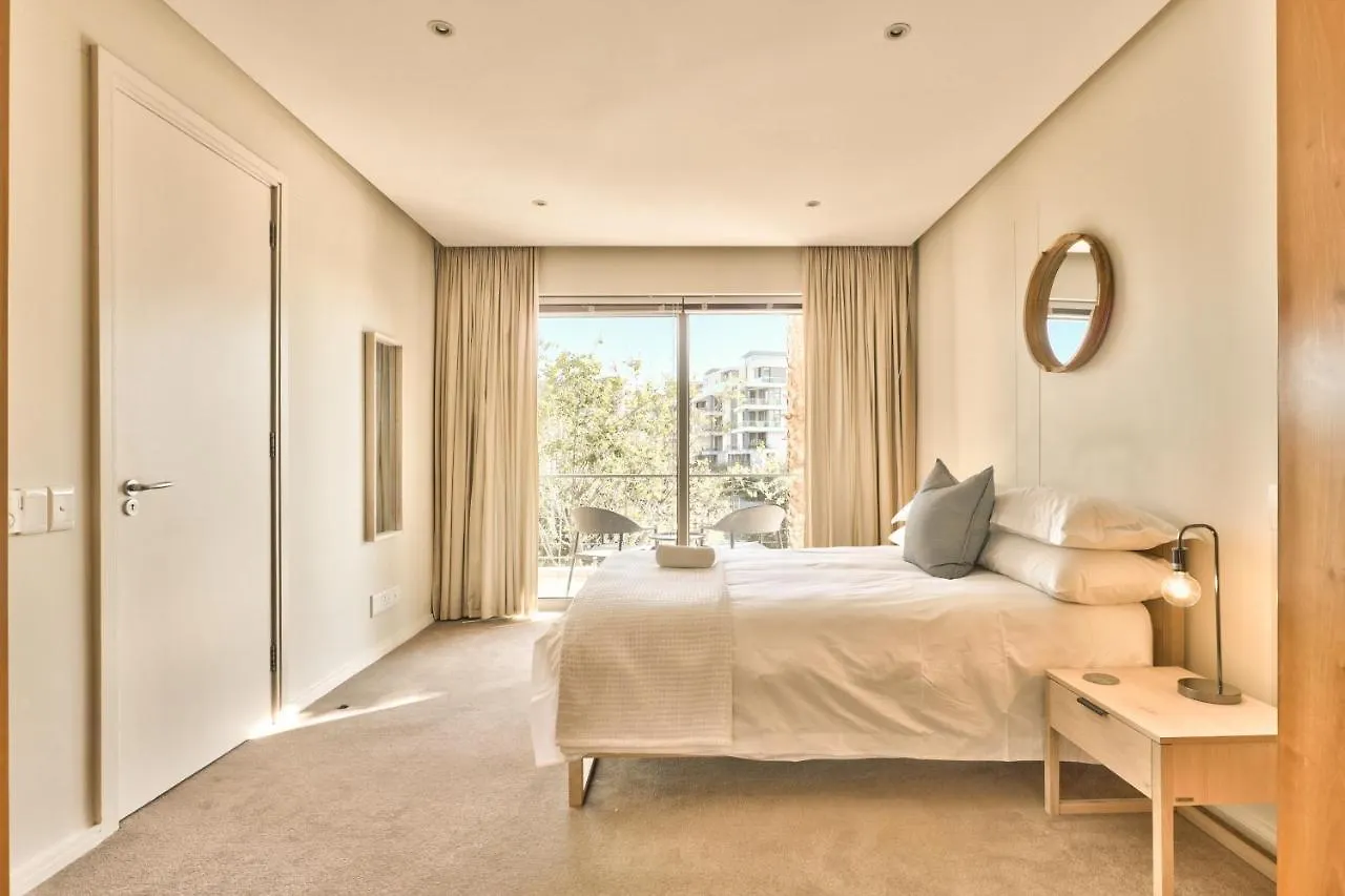 Elegant V&A Waterfront Canal Apartment Κέιπ Τάουν
